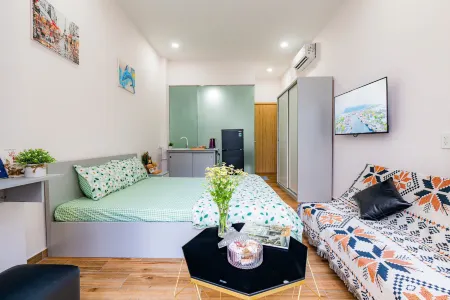 Tahug House - Le Thanh Ton Street