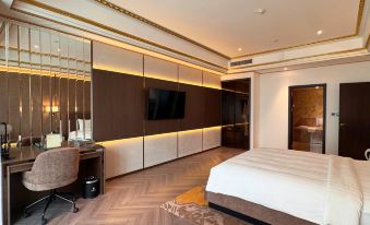 Grand Plaza Hanoi Hotel