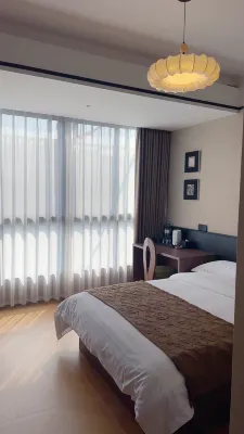 Jinghu Hotel (Hunan University of Science and Technology)