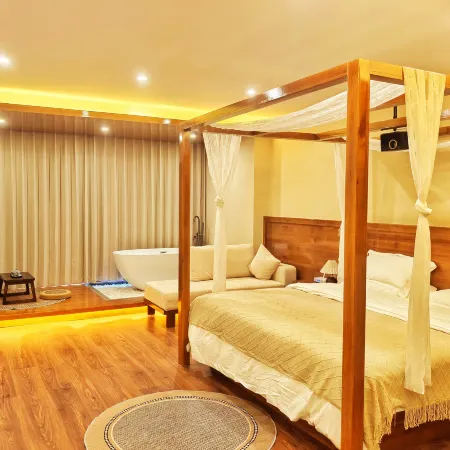 Mid-Mountain Cloud Leisure · Life Mountain View Resort Inn (Heishui County Branch)