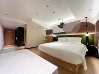 Nancy Hotel (Nanning Railway Station Chaoyang Square)