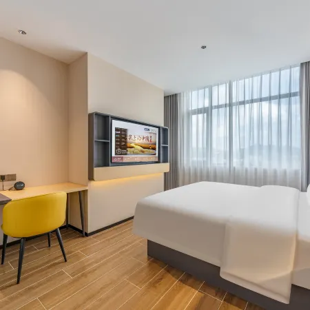 Junkun Hotel (Maoming Dianbai Ling)