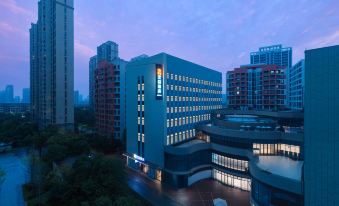 Hanhui Hotel (Wuhan Tongxing Plaza Branch)