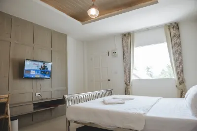 Amphawa Horse Farm Hotels in Plai Phongphang