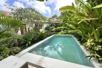 Mora Residence Jimbaran - Pensions