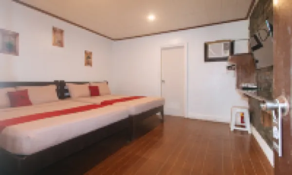 RedDoorz @ LFamili Hotel Boracay