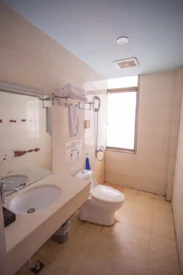 Pu'an Pengcheng Hotel (Putian Avenue)