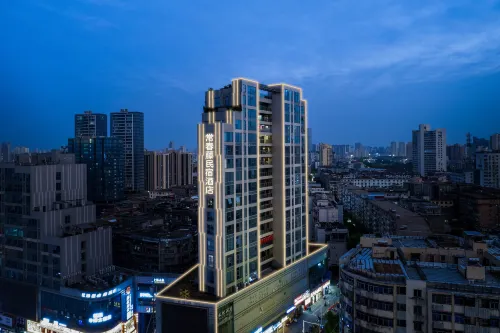 Ivy League Homestay (August 1st Uprising Memorial Hall Store)