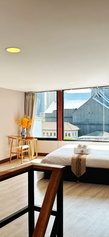 ห้องเอเลแกนท์ที่มีเตียงควีนไซส์