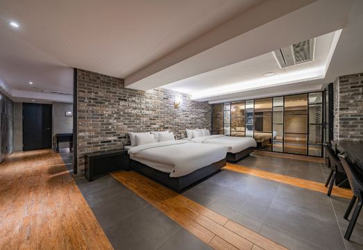 잠실 라움 관광호텔 객실