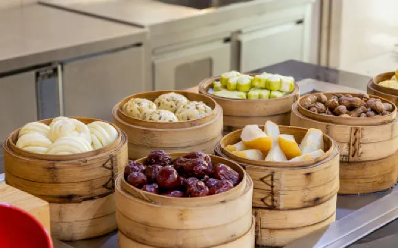 Pengfei Guobin Hotel