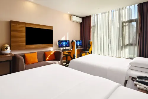 Bense E-Sports Hotel (Kunming West Bus Station)