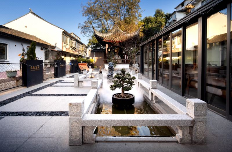 Humble Administrator's Courtyard Hotel Homestay