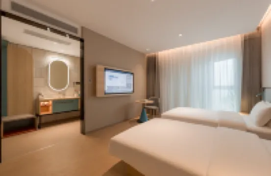 HomeInn(Qingdao Zhanqiao Zhongshan Road Branch)