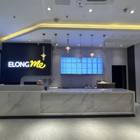 Yixuan Hotel (Yingde Yingzhou Avenue Pearl Plaza)