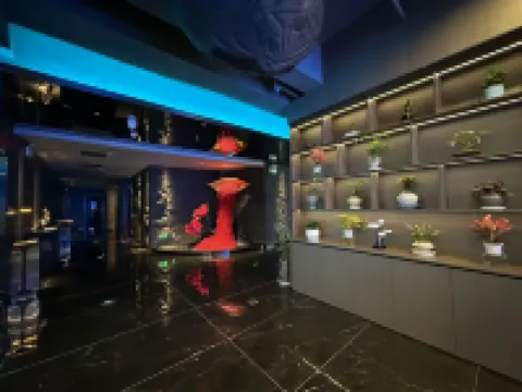Xifeng Hotel