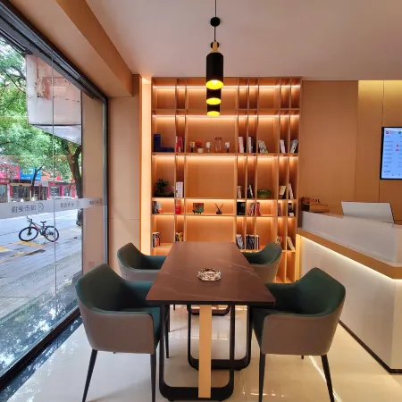 City Comfort Inn Hotel (Shangrao Wannian Caifu Pedestrian Street)