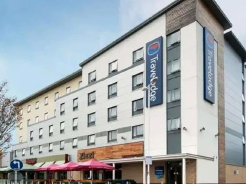 Travelodge Cheshire Oaks