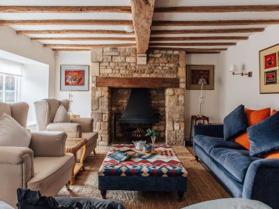 Elegant 4-Bed Family Home in the Cotswolds