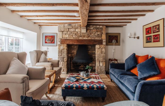 Elegant 4-Bed Family Home in the Cotswolds
