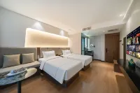 Dequan M International Hotel (Beijing West Railway Station Lize Business District Branch) - カップル