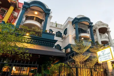 Bangkok Voyage Boutique Hotels near Ari BTS Station