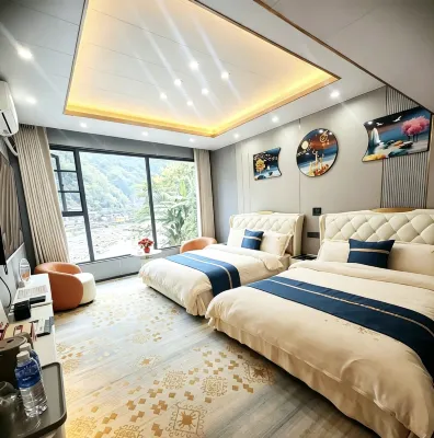 Dulongjiang Xikelai Boutique Homestay - Balkoner