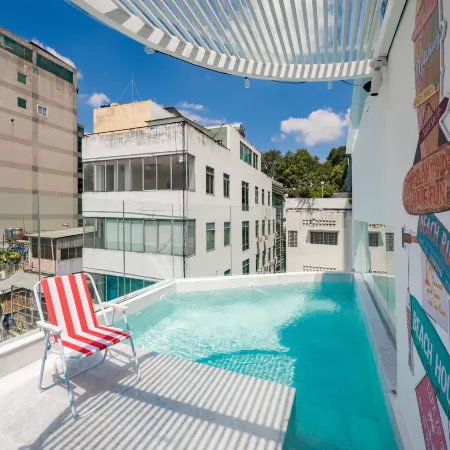 VEQUE District 1 Residence Отели рядом с достопримечательностью «Стадион Фу Тхо»