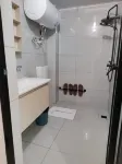 Luoshan Jingyuan Express Hotel
