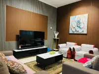 A Classic Heritage Mansion in Melaka | Max 12 Pax & 6 Cars | Walk to Local Restaurants