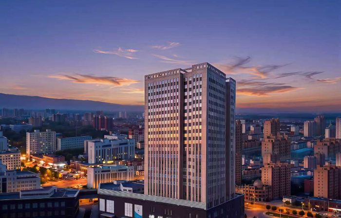 Bole Longquan Boyue Hotel (Bole City Museum Binhe Park)