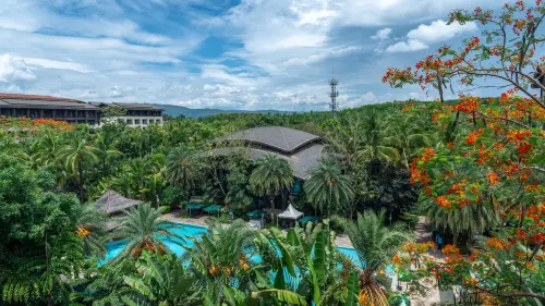 Pullman Xishuangbanna Resort - Luxury
