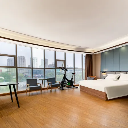 Ripple Hotel ( (Funing Station) )