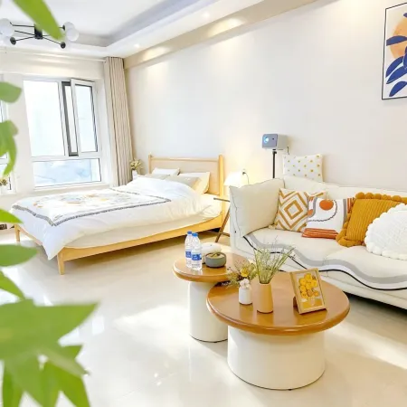 Cat Cat Homestay (Heze Vocational College Royal Academy Branch)
