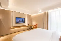 ECHENG Hotel (Zhanjiang Wuchuan Jinsha Plaza)