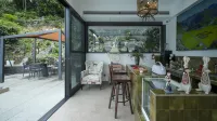 Xingyi Wanfenglin Jianxi Homestay - Pools
