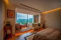 An Lauan Anlan · Nanhu Xu Infinity Pool Lakeview Boutique Stay (Panzhou Nanhu Park) - 3-Star