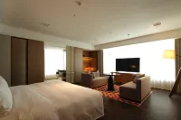 Zhuzhou Shifeng Ramada Hotel - Parkplatz