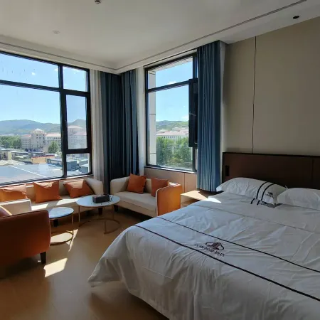 Yunjing Smart Hotel
