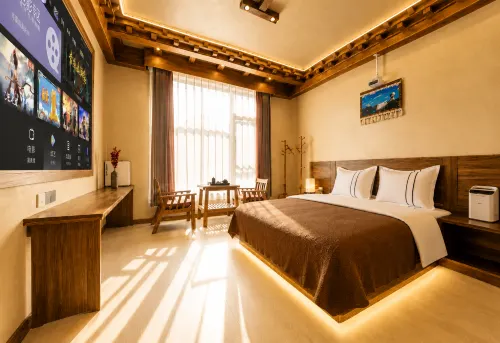 Gya · Vision of Snow Seal | Zang Culture Heritage Hotel (Dukezong Old Town) - baru