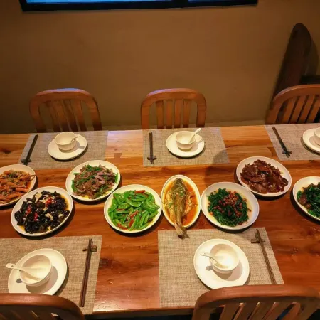 Find luxury in Qinling Holiday Homestay