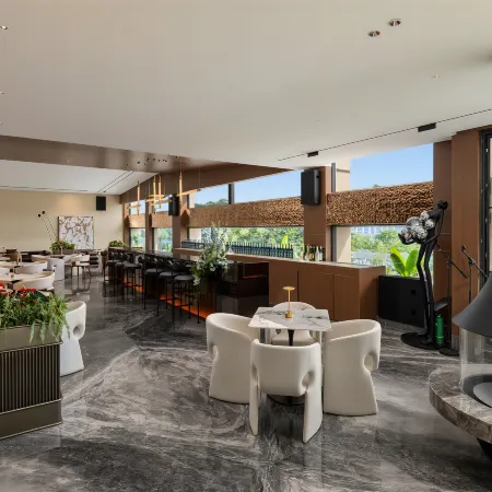 Weiyangju Urban Homestay (Yanjiang Avenue, Natural Tower, Yichang)