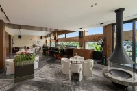 Weiyangju Urban Homestay (Yanjiang Avenue, Natural Tower, Yichang) - Bar