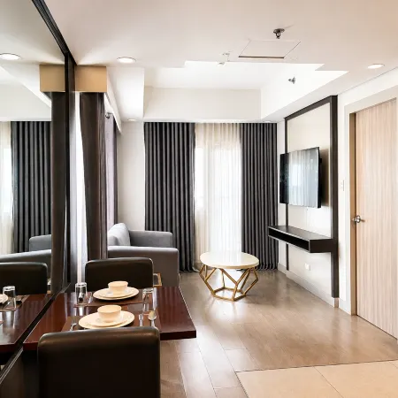 Luxury Condominium - The Residences BCCT