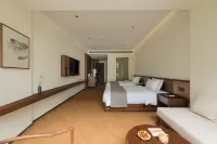 Four Seasons Taoist Wellness Vacation Hotel - พร้อมWifi