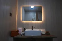 Gudaobian Hotel - ที่มีบาร์