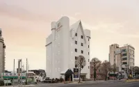 충주 H Avenue 에이치에비뉴 충주역점 - 주차장