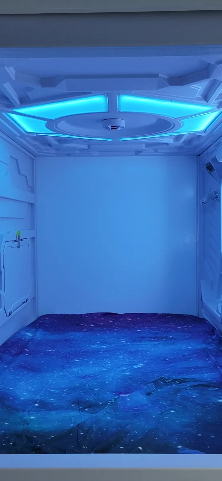 Single Capsule - Mixed Dormitory 2