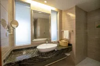 Yihao Hotel