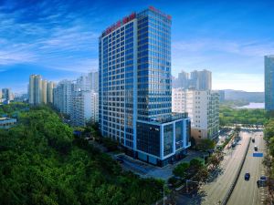 Jiyue Crystal Hotel (Nanning Convention and Exhibition Center Qingxiushan Branch)